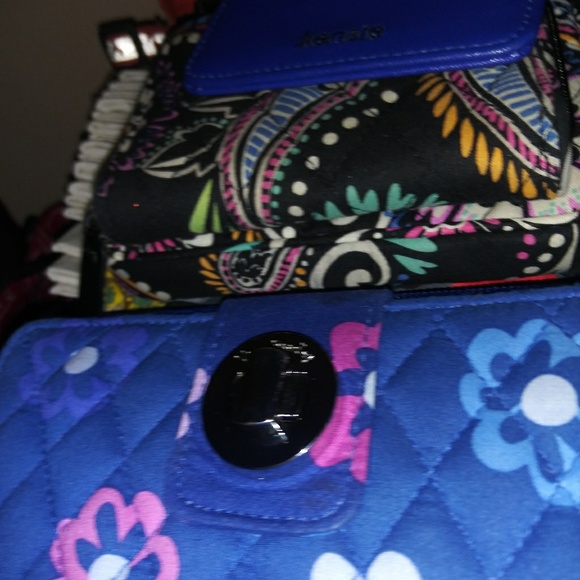 Wallets - Picture 2 of 4